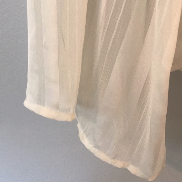 LAST CHANCE: Semi-sheer Cream Bell-sleeve Boho Top - Picture 8 of 8